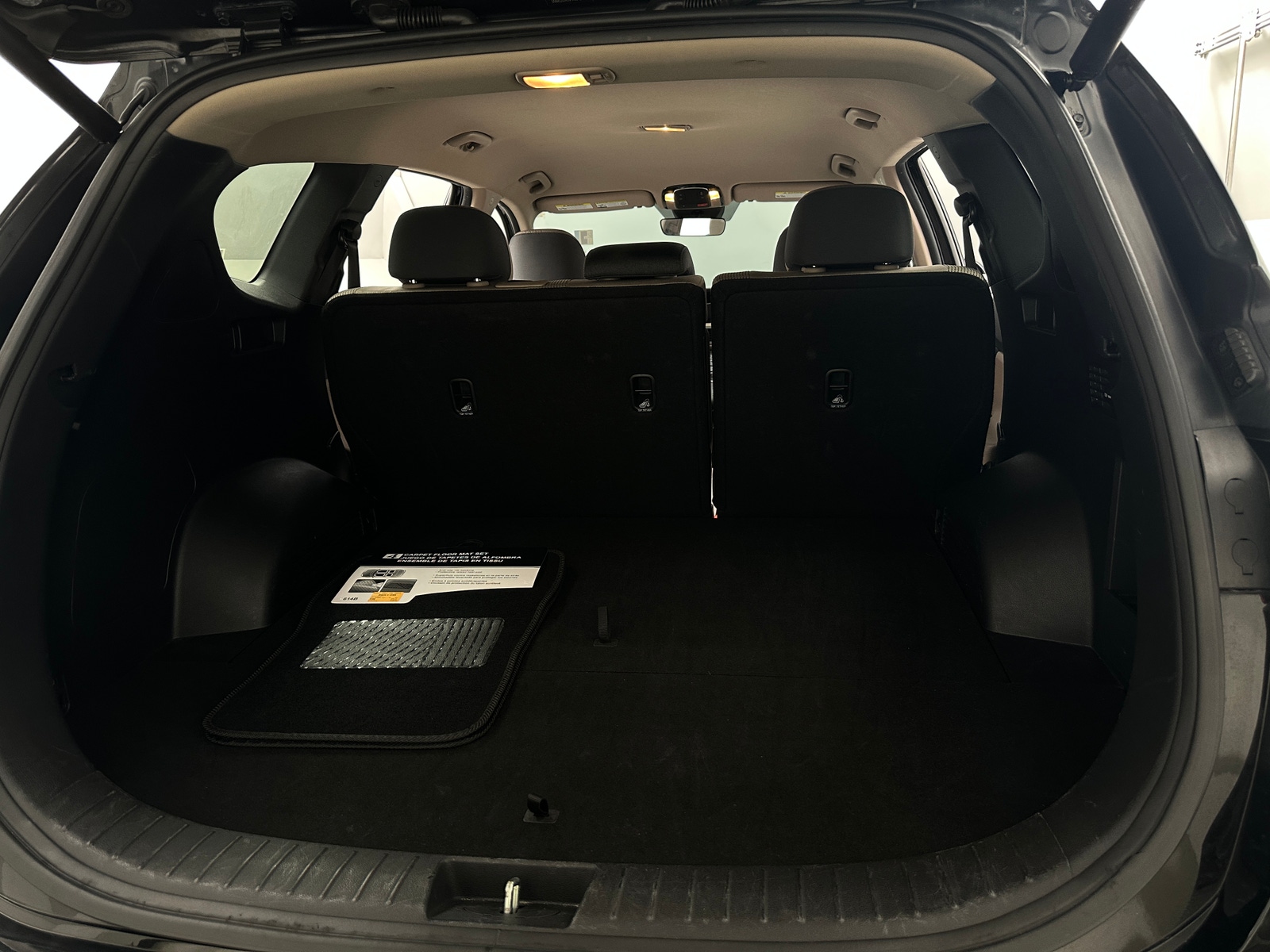 Thumbnail: 2023 Hyundai Santa Fe - 7