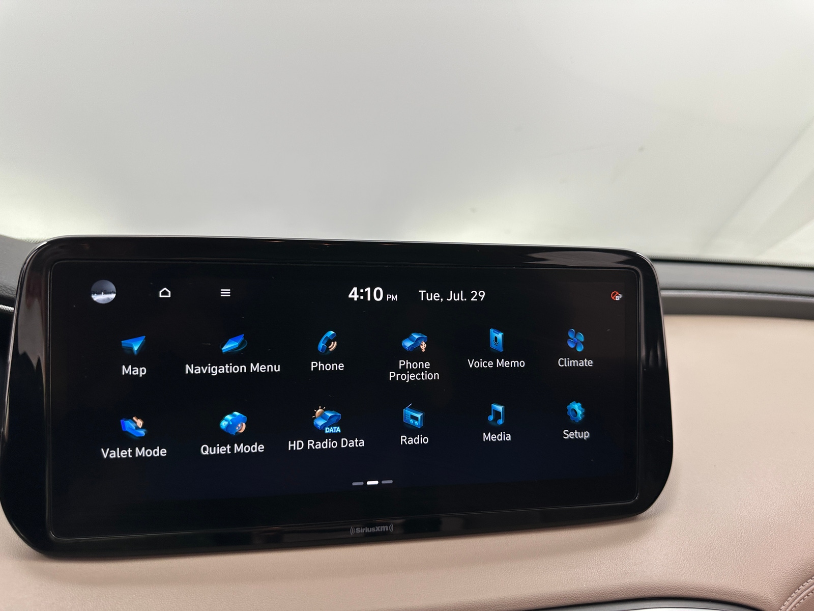 Thumbnail: 2023 Hyundai Santa Fe - 4