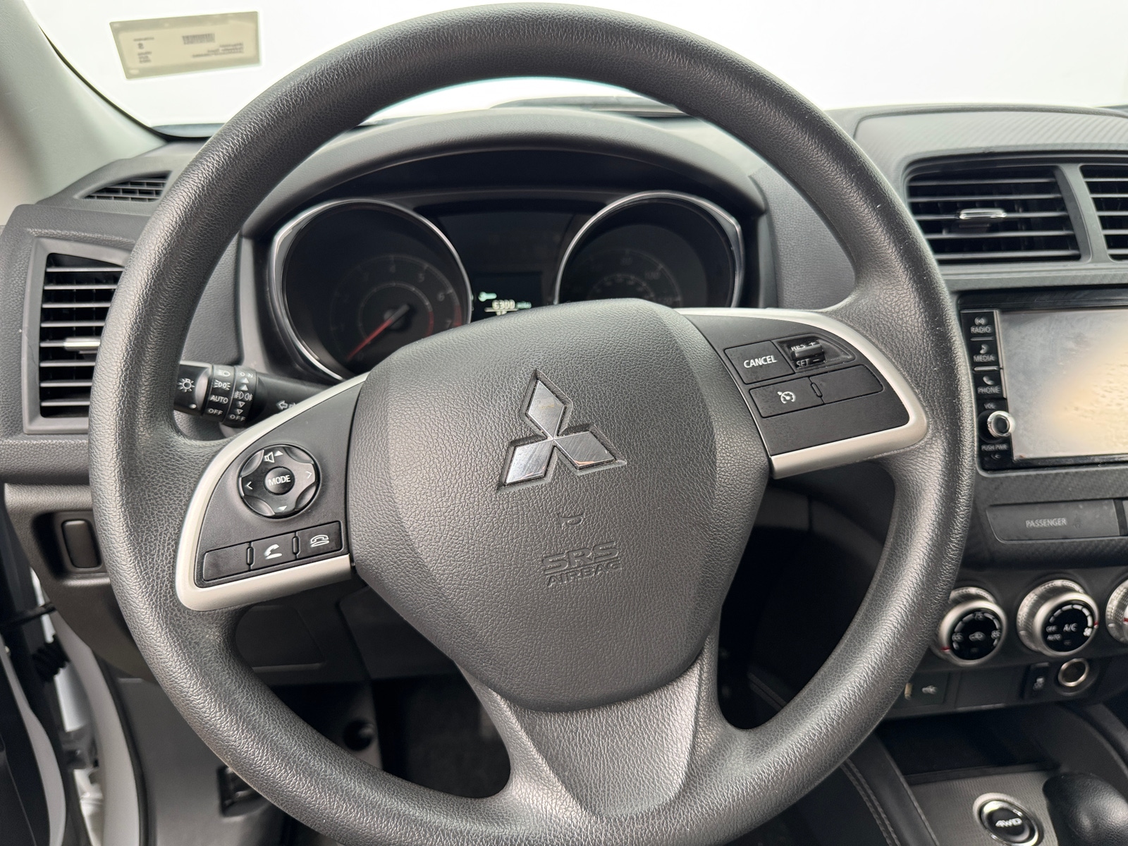 Thumbnail: 2023 Mitsubishi Outlander Sport - 5