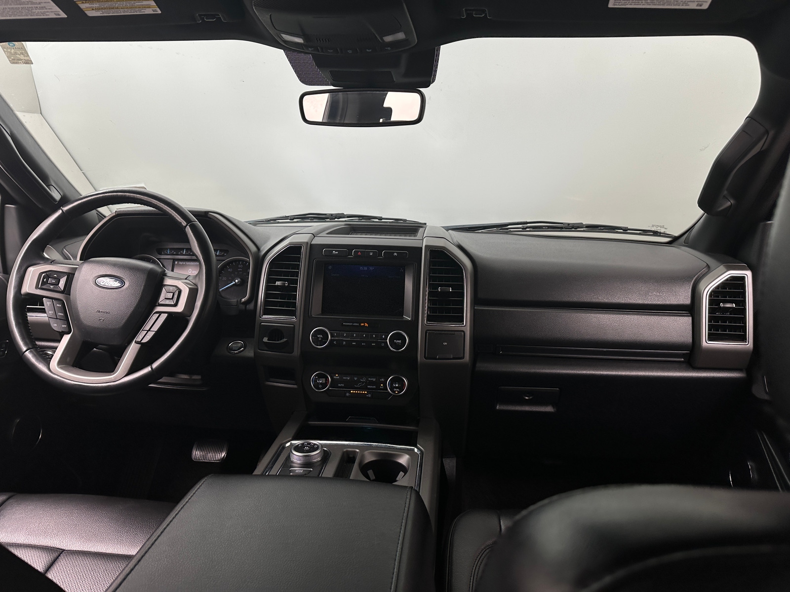 Thumbnail: 2021 Ford Expedition - 3