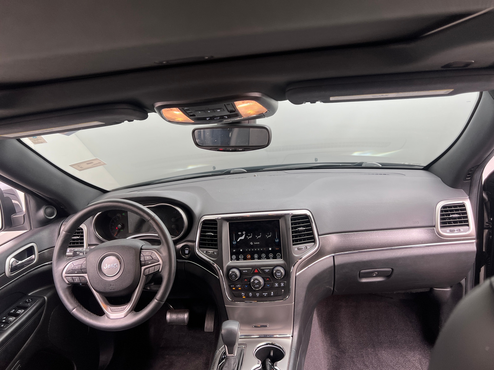 Thumbnail: 2018 Jeep Grand Cherokee - 2