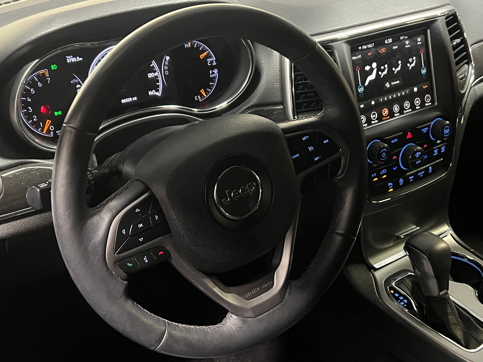 Thumbnail: 2018 Jeep Grand Cherokee - 4