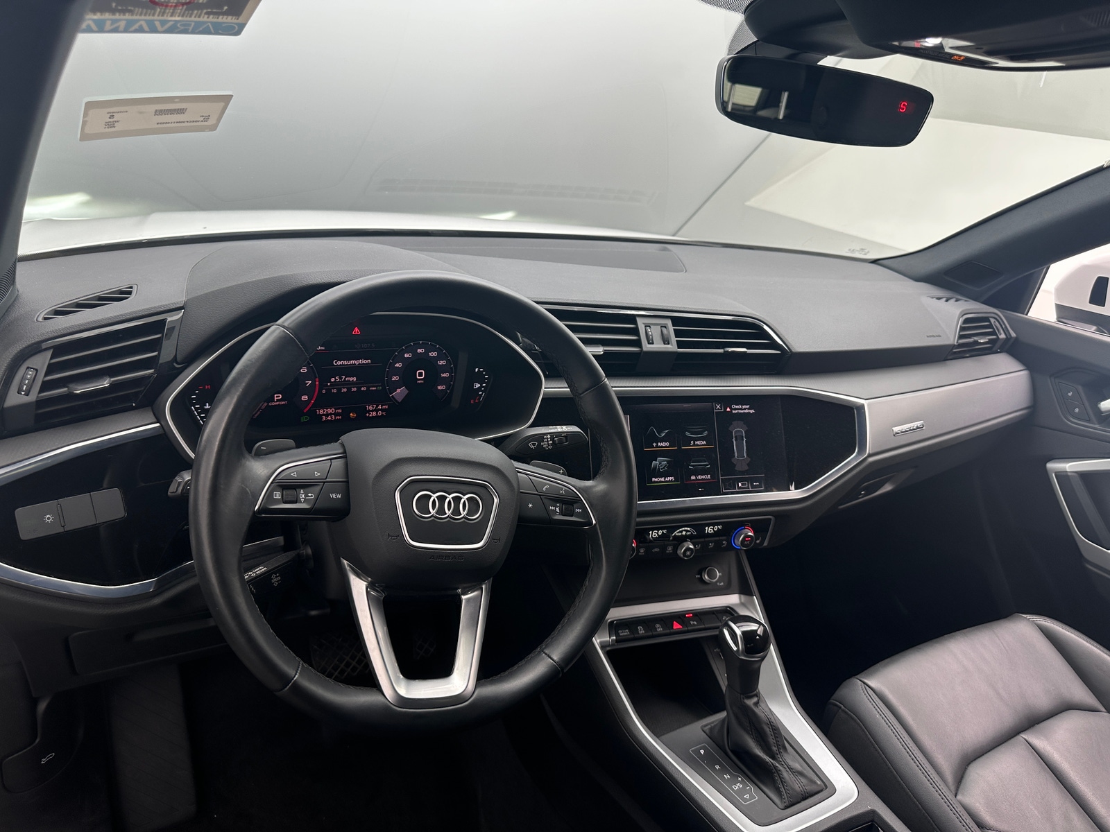 Thumbnail: 2021 Audi Q3 - 2