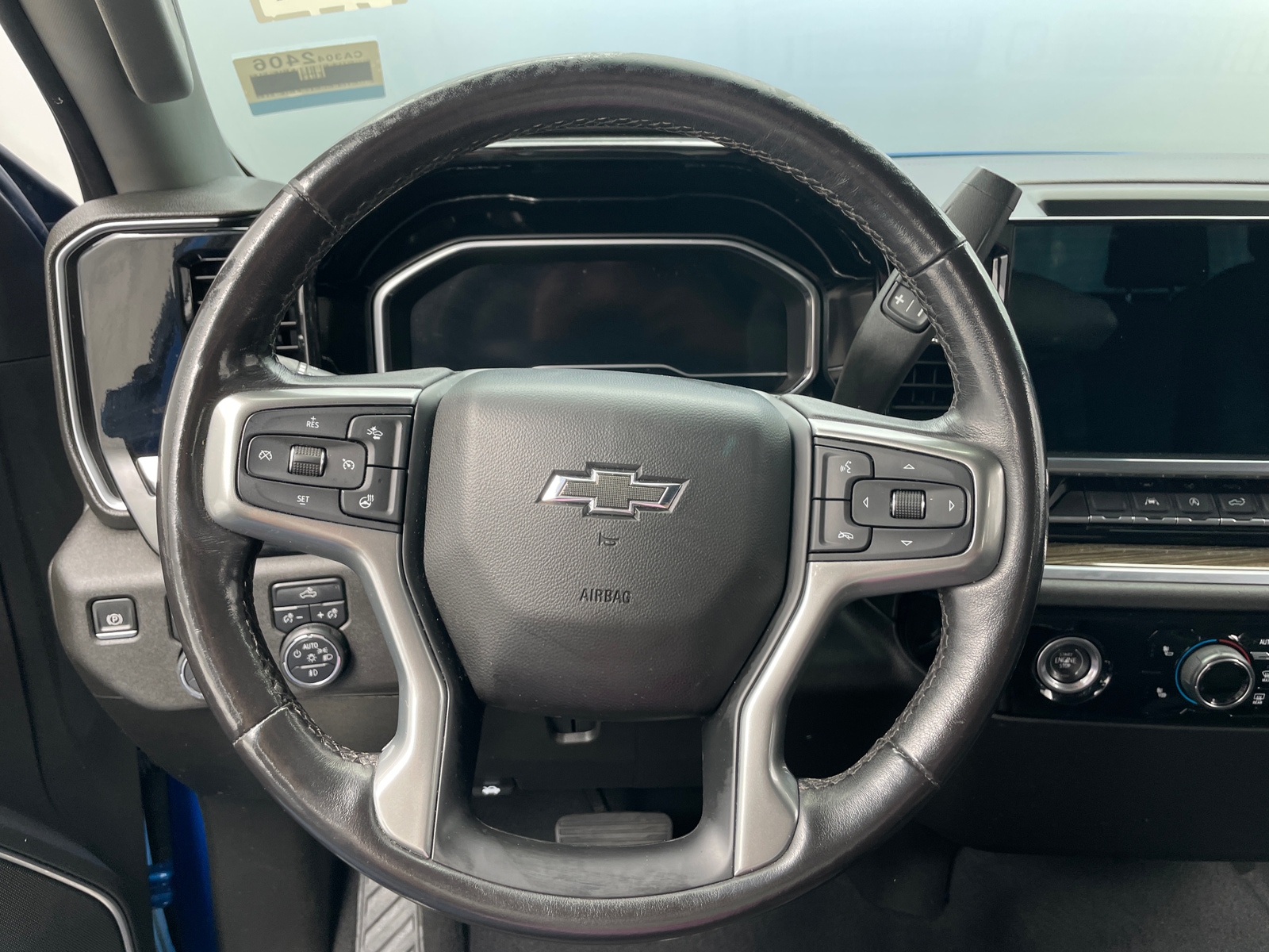 Thumbnail: 2022 Chevrolet Silverado 1500 - 5