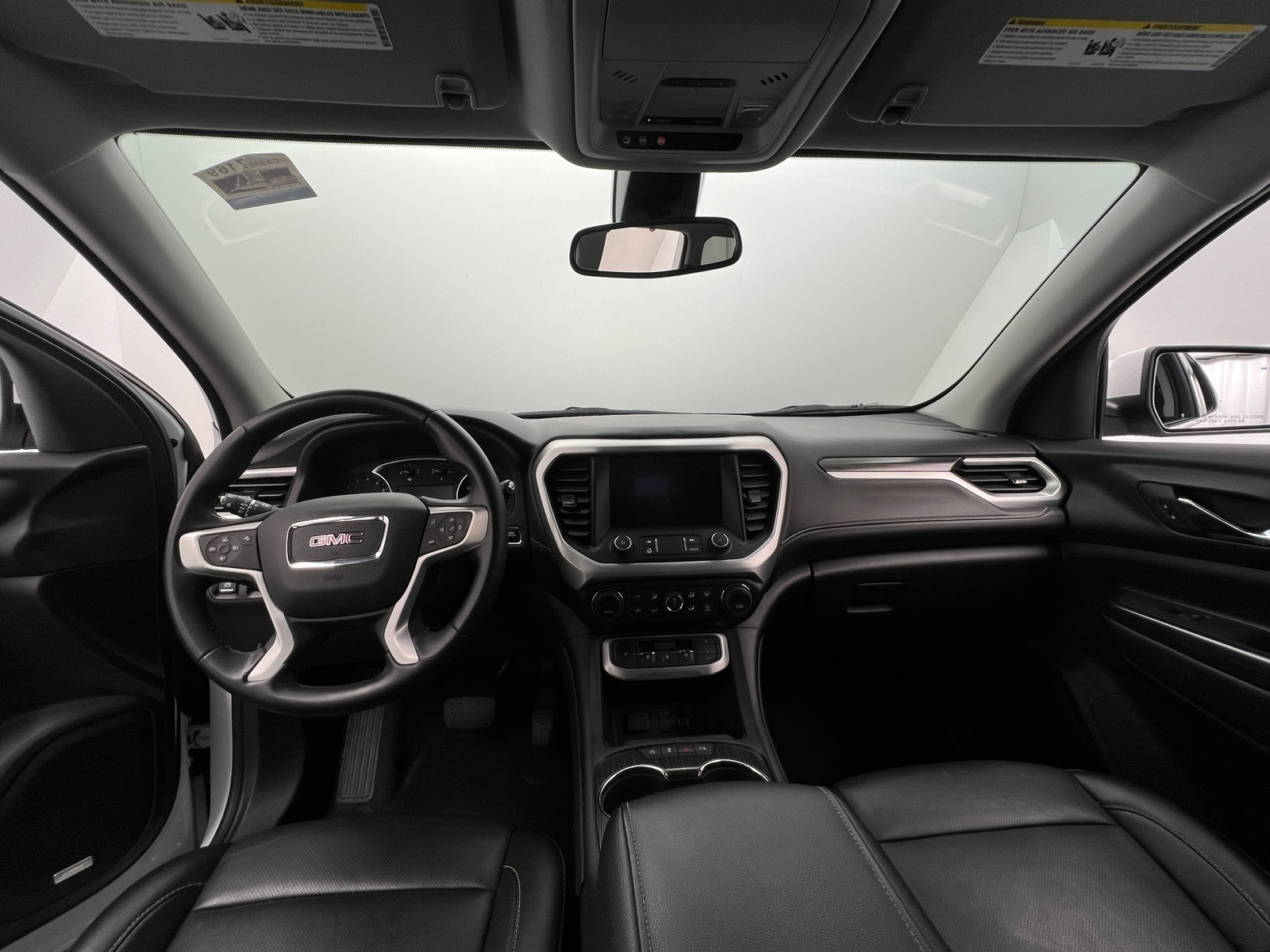 Thumbnail: 2023 GMC Acadia - 3