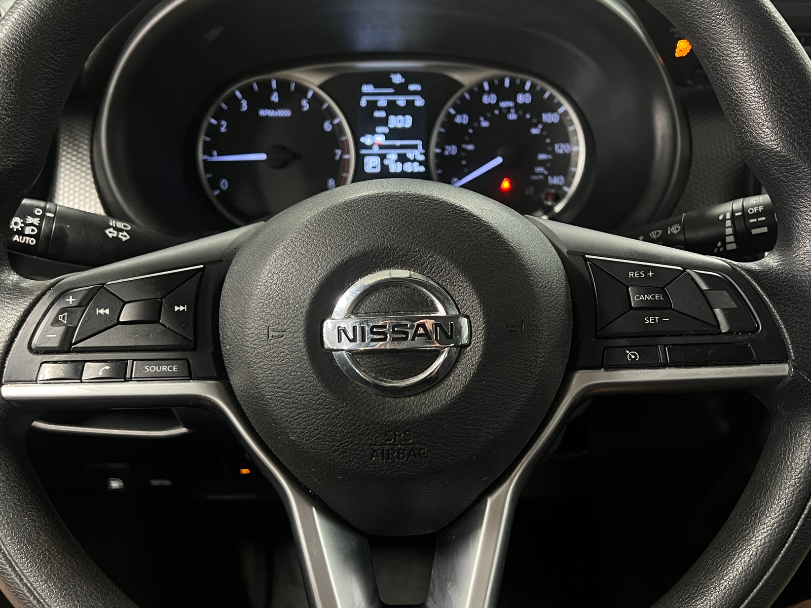 Thumbnail: 2019 Nissan Kicks - 5