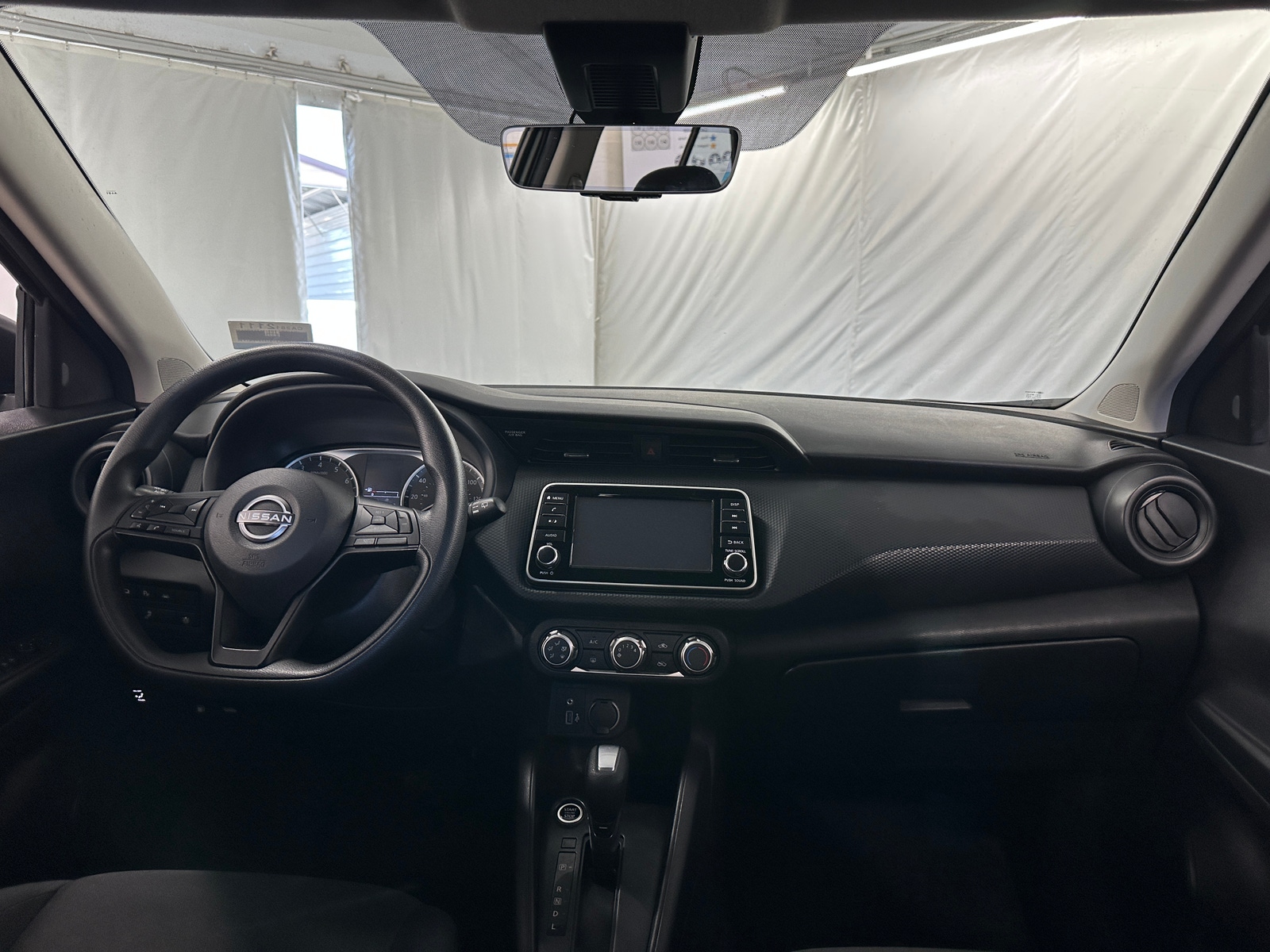 Thumbnail: 2024 Nissan Kicks - 3