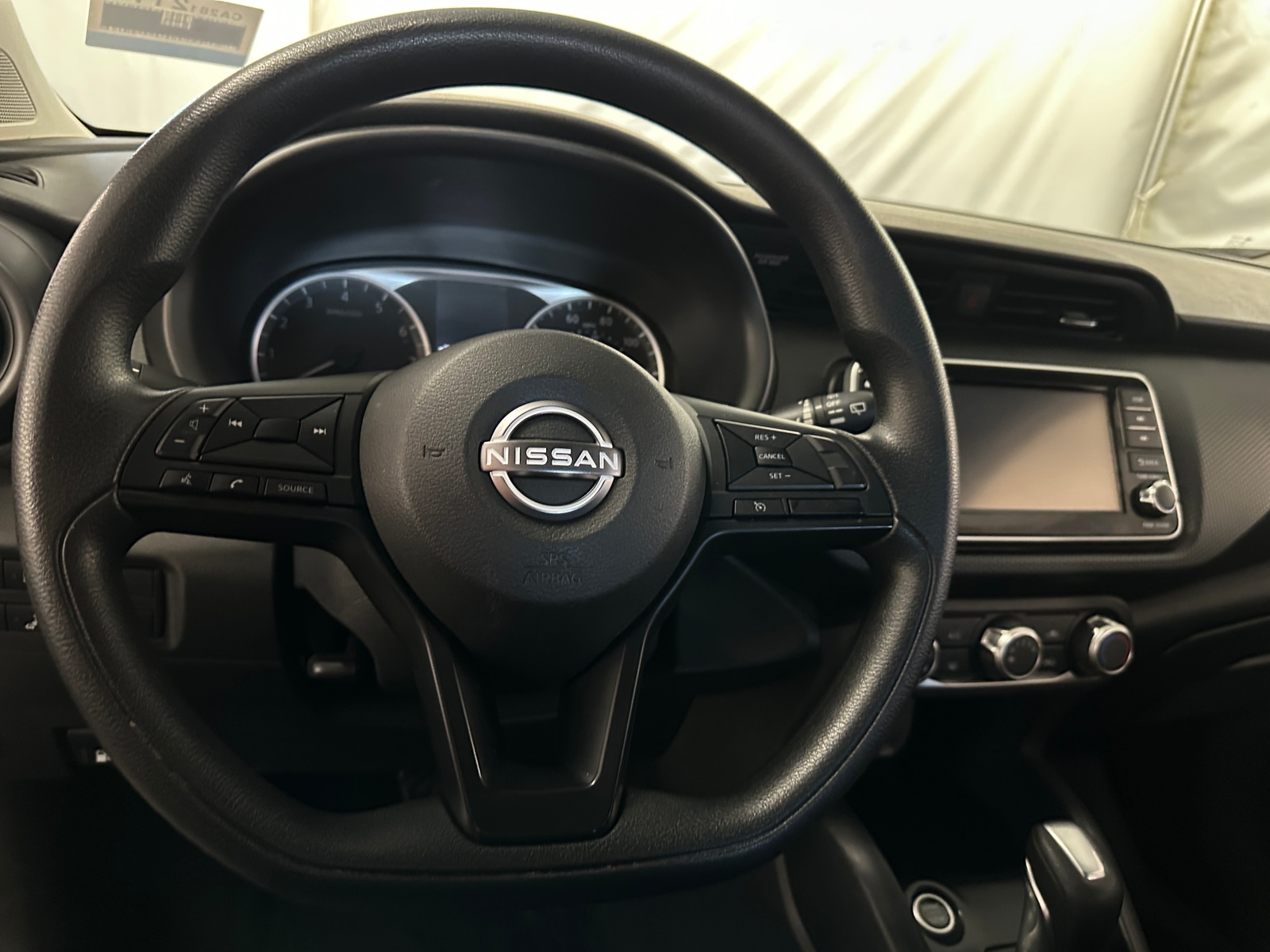 Thumbnail: 2024 Nissan Kicks - 5