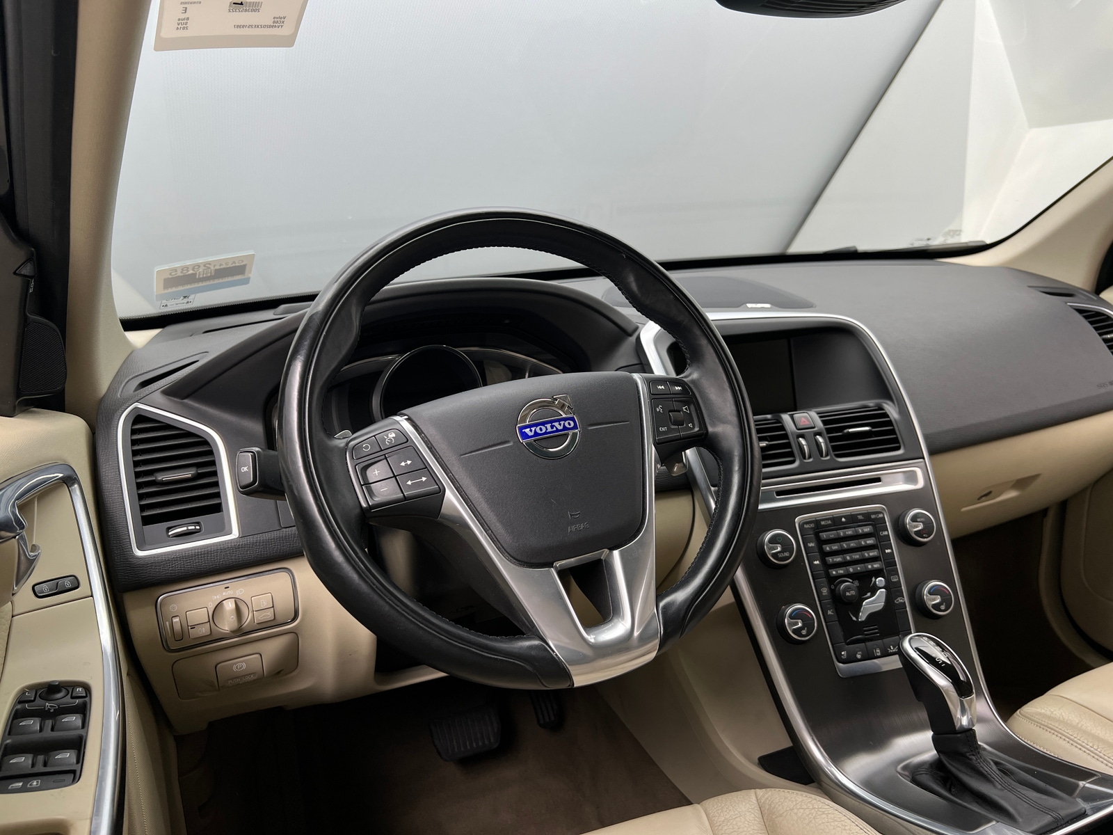 Thumbnail: 2014 Volvo XC60 - 2