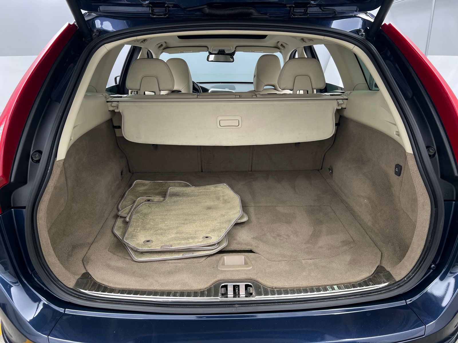 Thumbnail: 2014 Volvo XC60 - 4