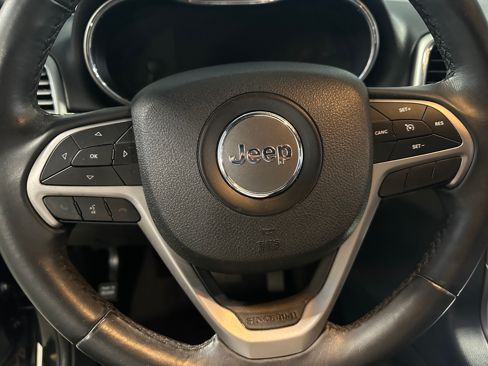 Thumbnail: 2018 Jeep Grand Cherokee - 5