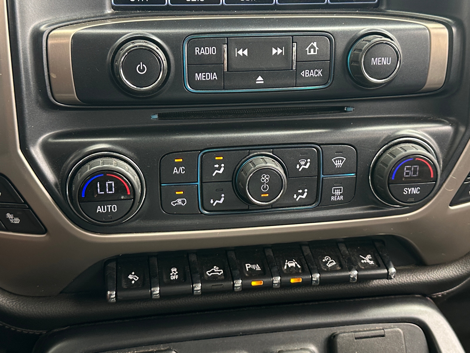 Thumbnail: 2017 GMC Sierra 1500 - 3