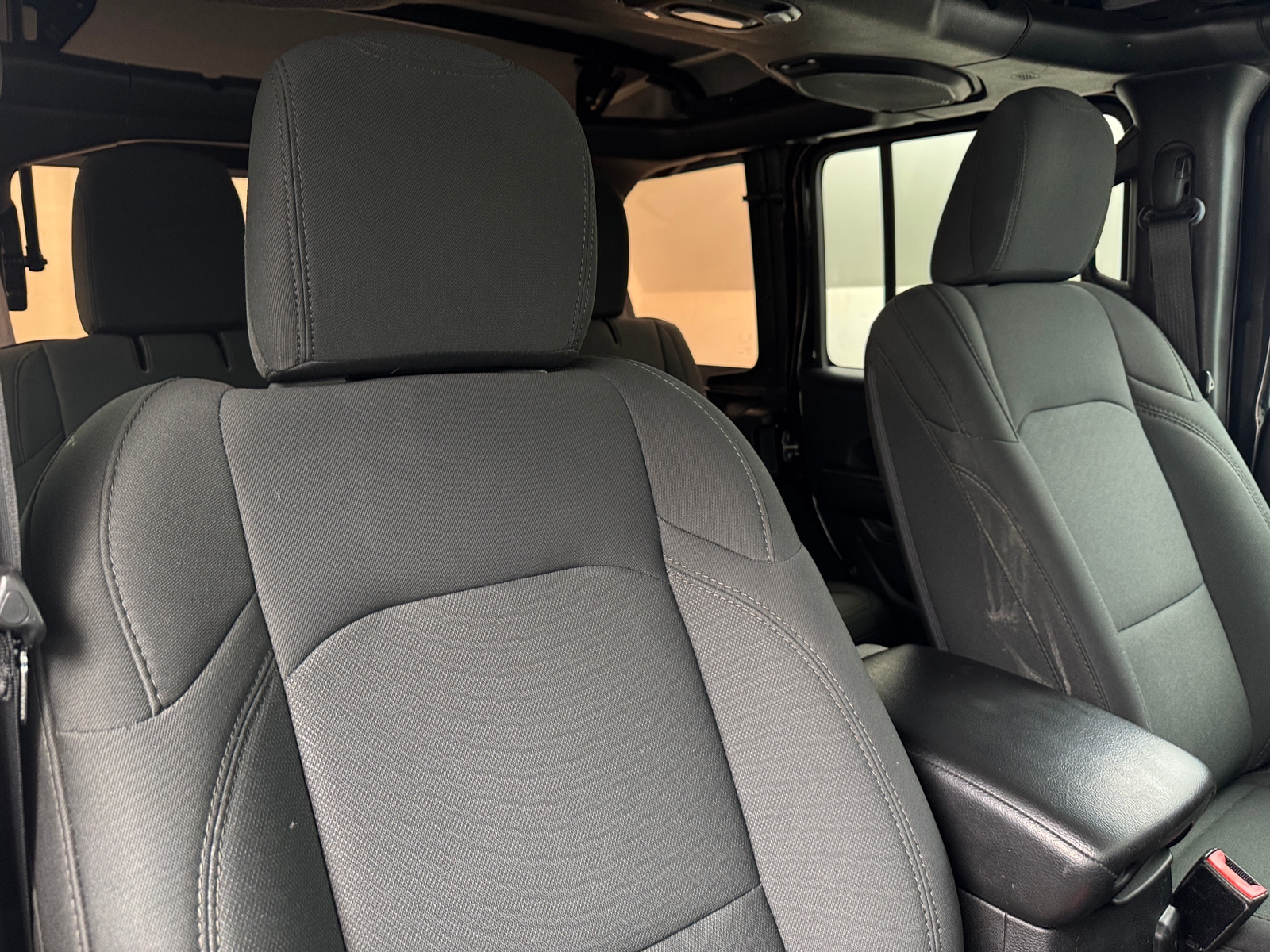 Thumbnail: 2018 Jeep Wrangler - 2