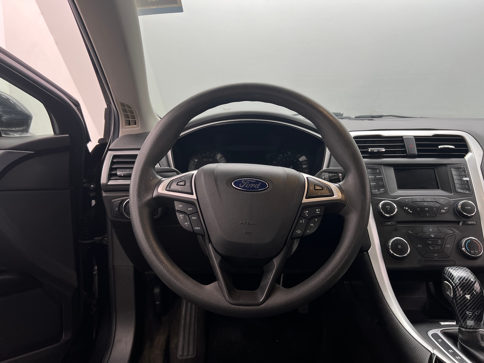 Thumbnail: 2015 Ford Fusion - 5