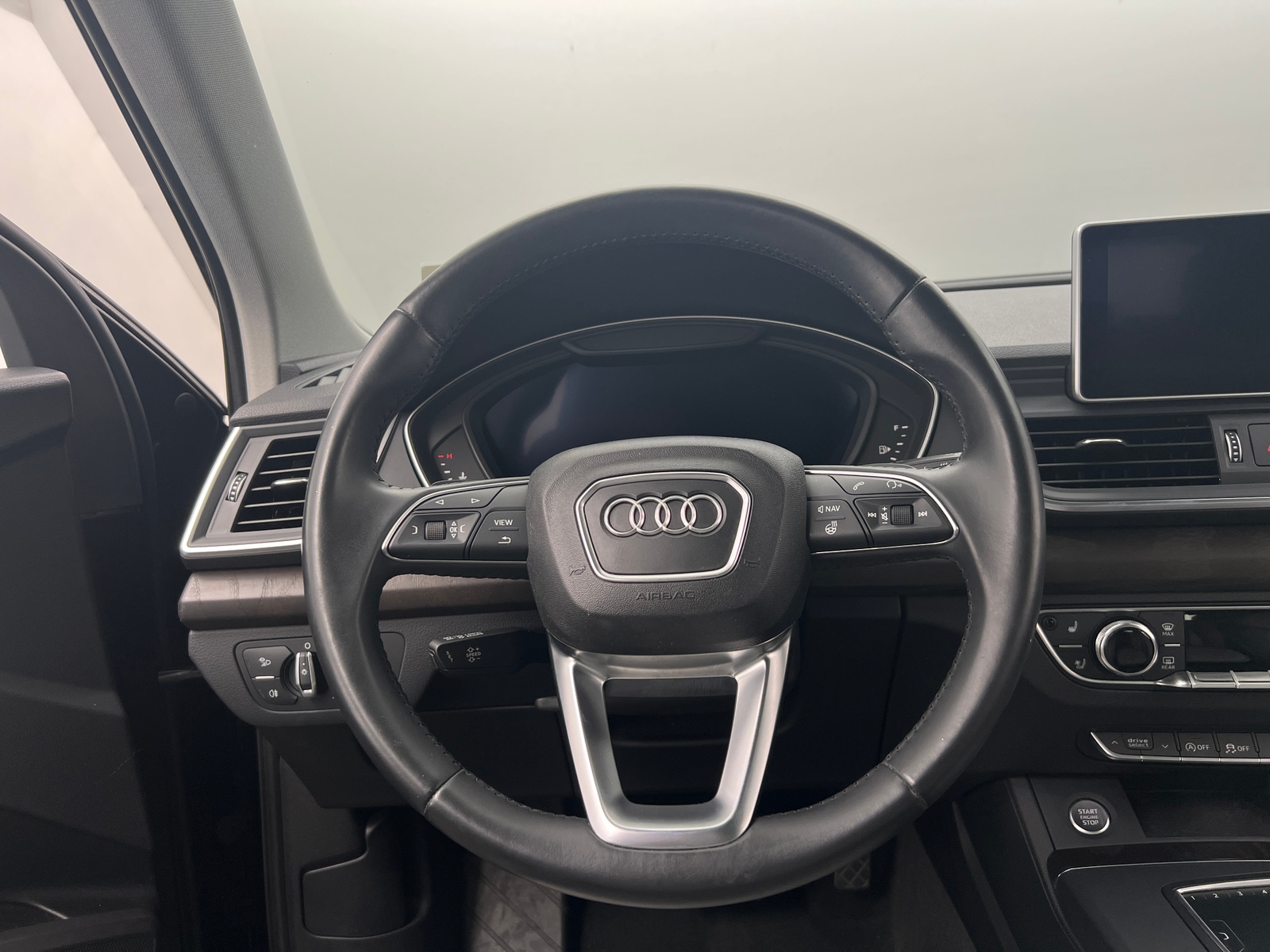 Thumbnail: 2018 Audi Q5 - 4