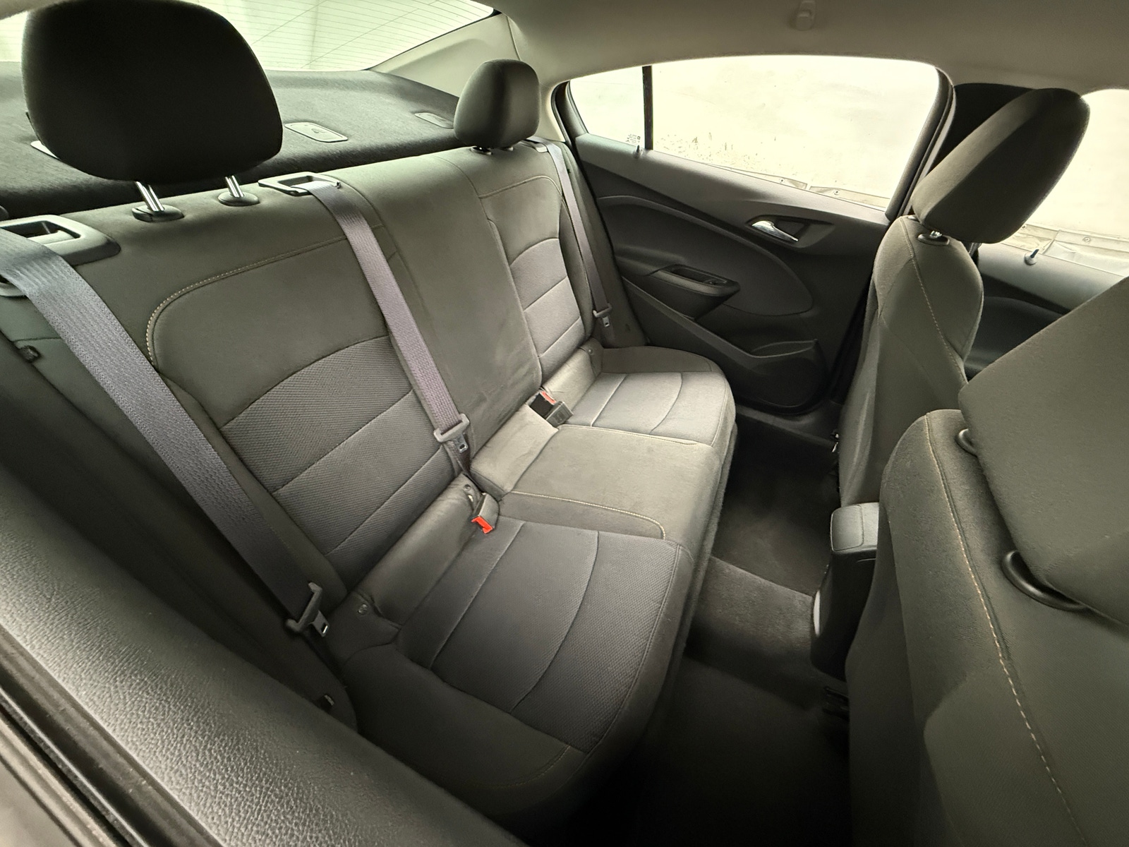 Thumbnail: 2016 Chevrolet Cruze - 6