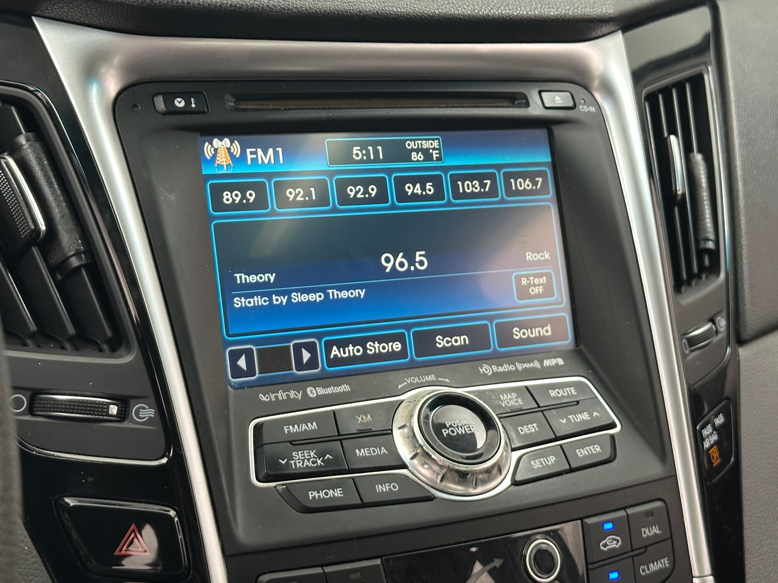 Thumbnail: 2013 Hyundai Sonata - 3