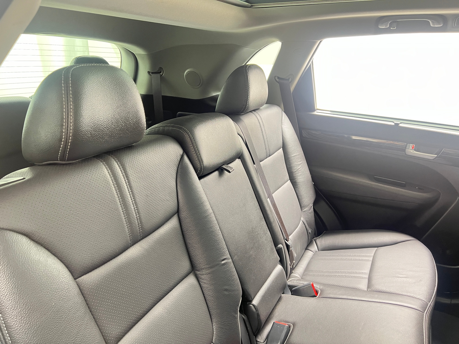 Thumbnail: 2015 Kia Sorento - 5