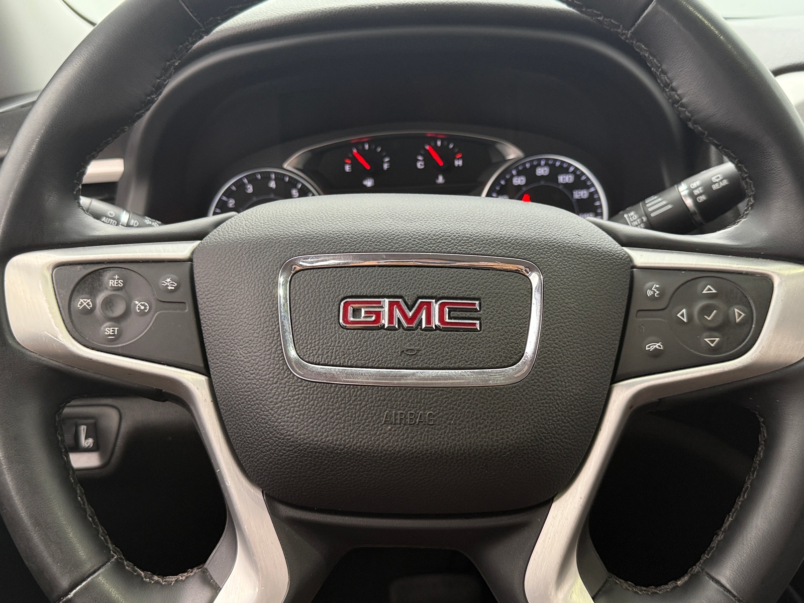 Thumbnail: 2023 GMC Acadia - 4