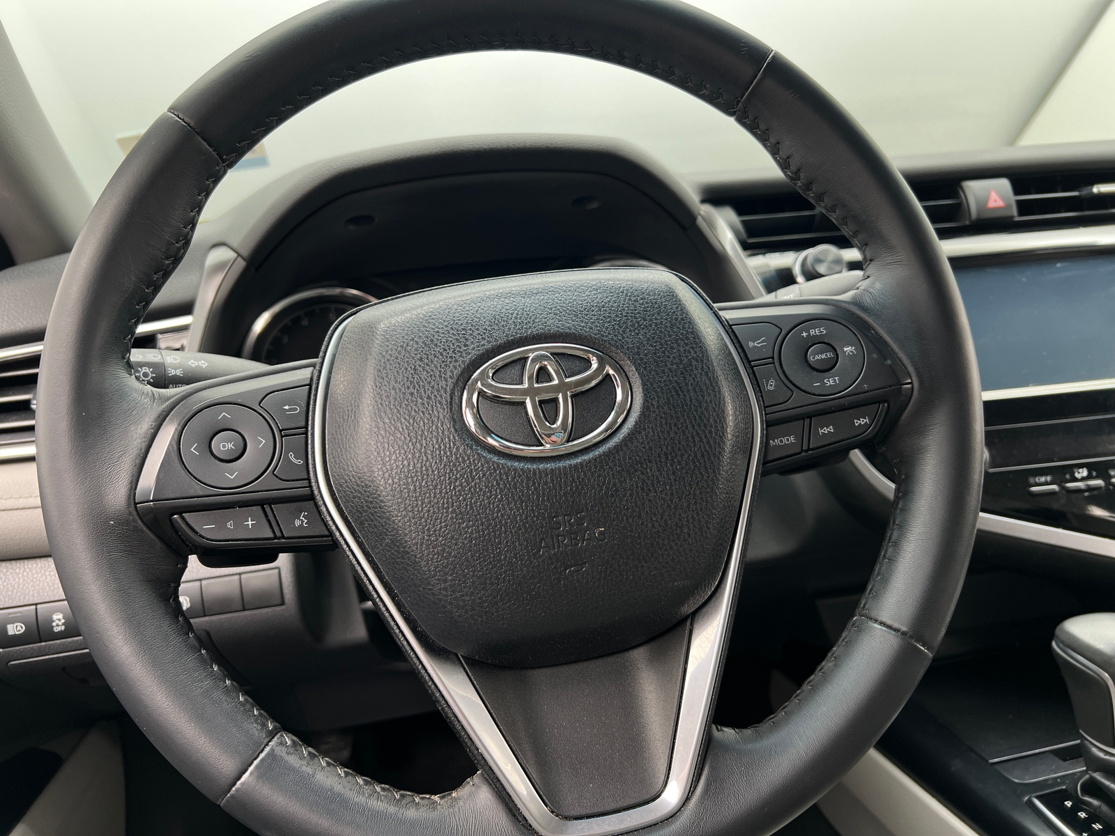 Thumbnail: 2018 Toyota Camry - 5