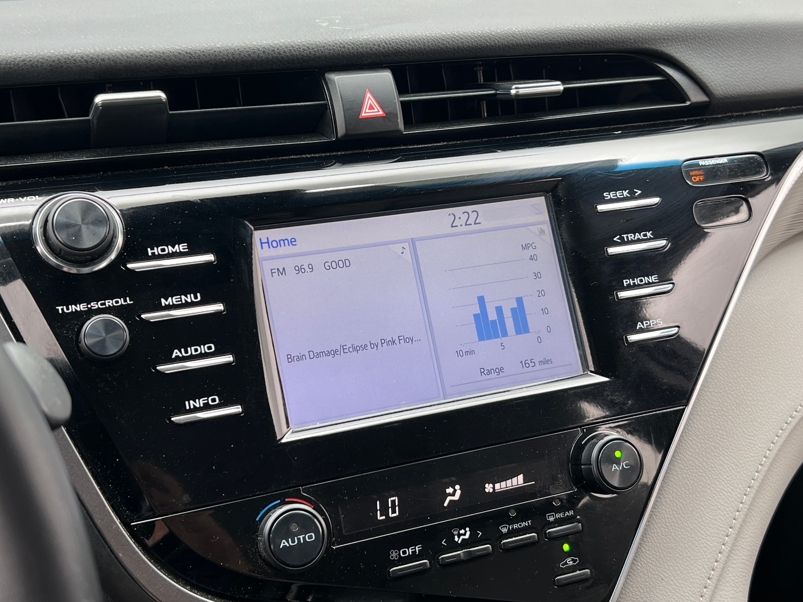 Thumbnail: 2018 Toyota Camry - 4