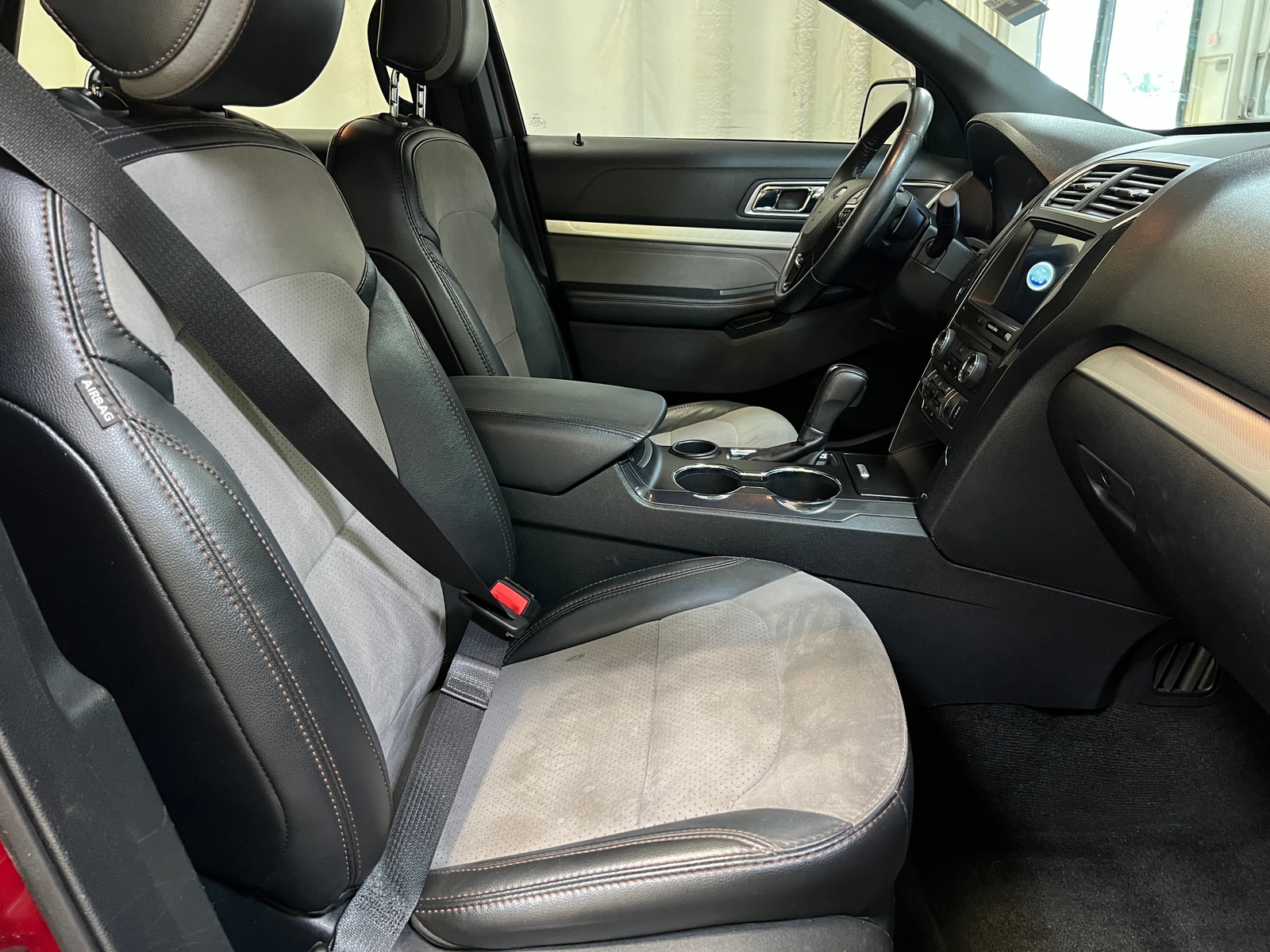 Thumbnail: 2017 Ford Explorer - 2