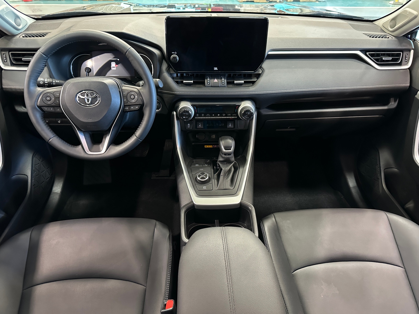 Thumbnail: 2024 Toyota RAV4 - 2
