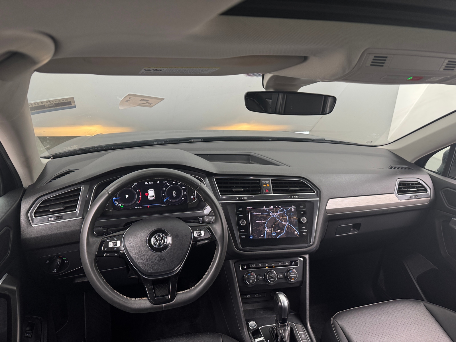 Thumbnail: 2021 Volkswagen Tiguan - 2