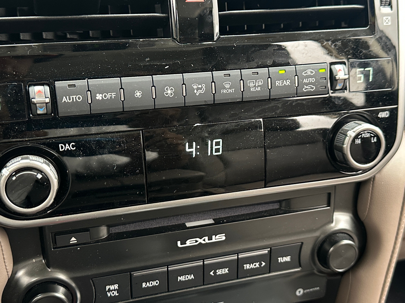 Thumbnail: 2023 Lexus GX - 3