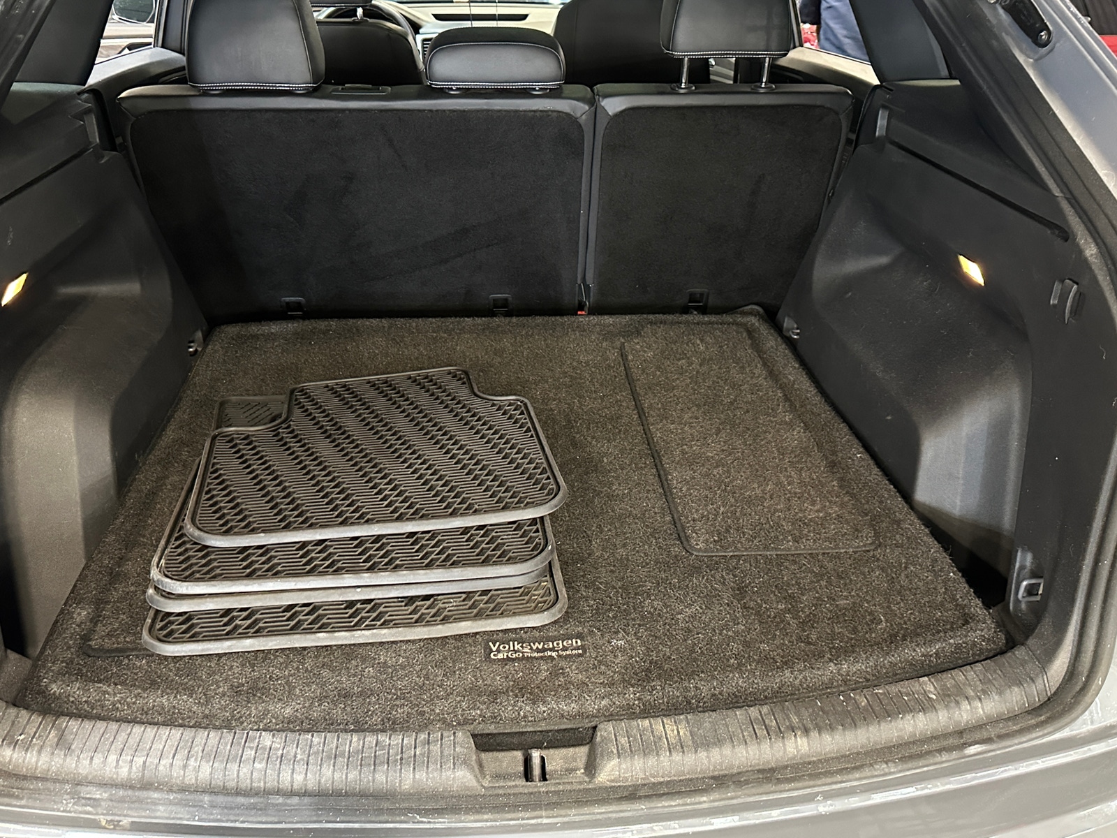 Thumbnail: 2021 Volkswagen Atlas - 6
