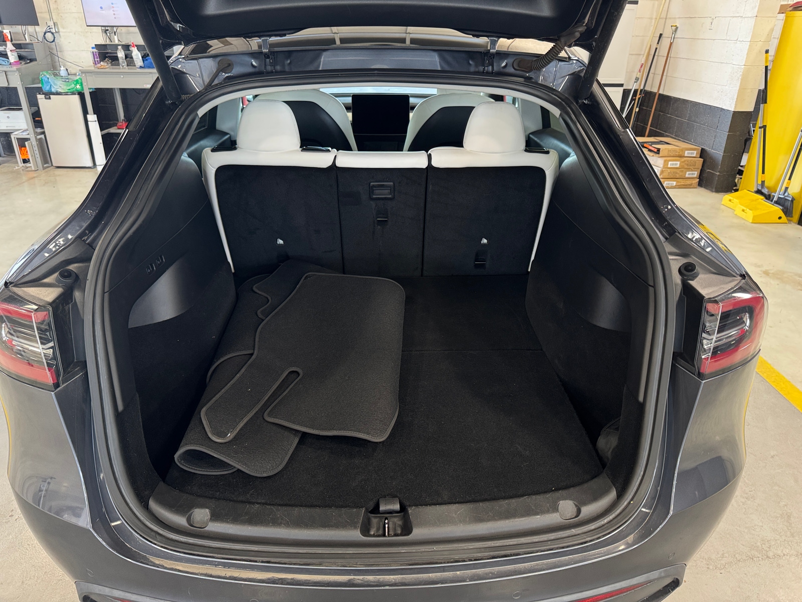 Thumbnail: 2021 Tesla Model Y - 6