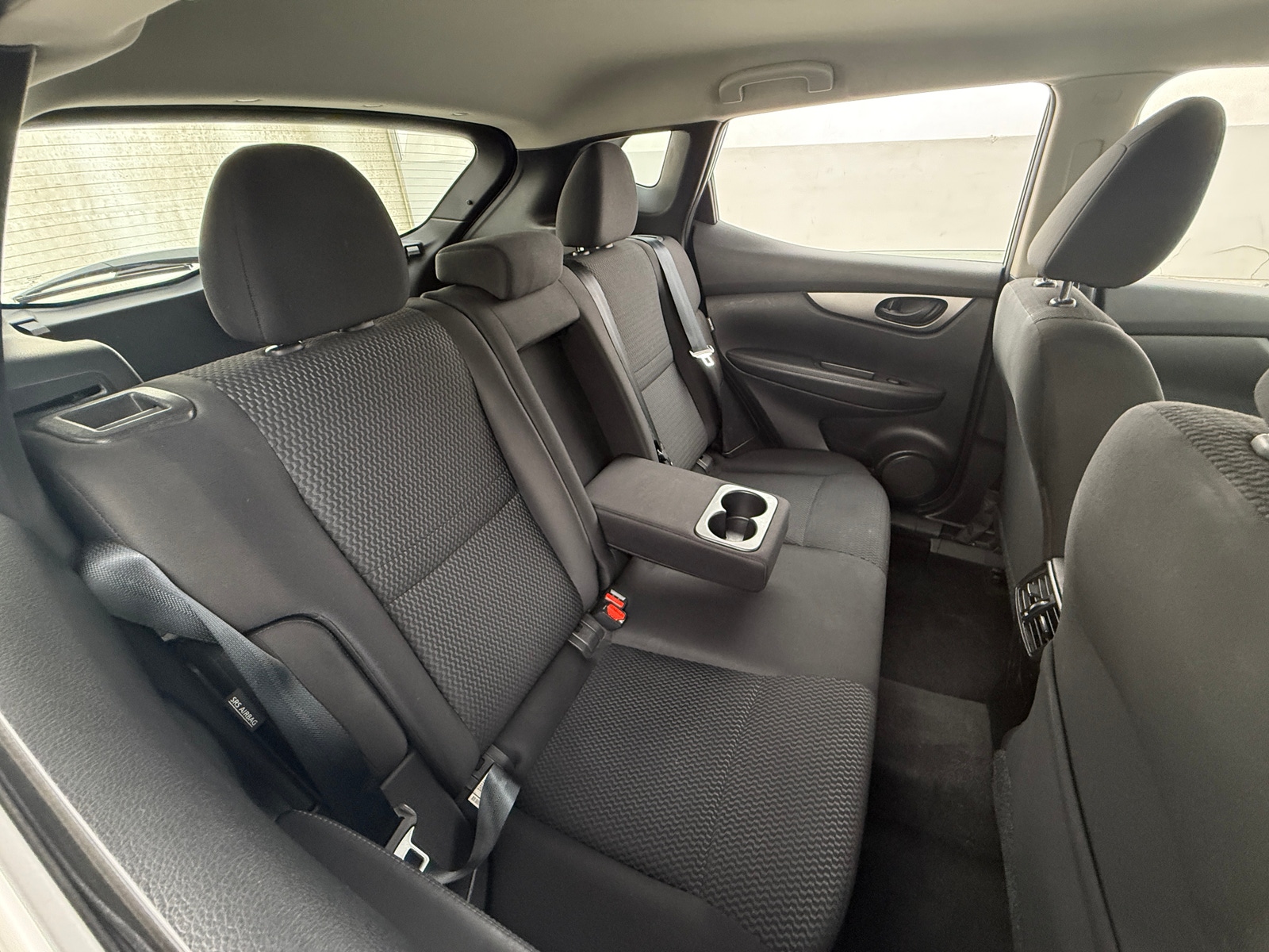 Thumbnail: 2020 Nissan Rogue Sport - 6