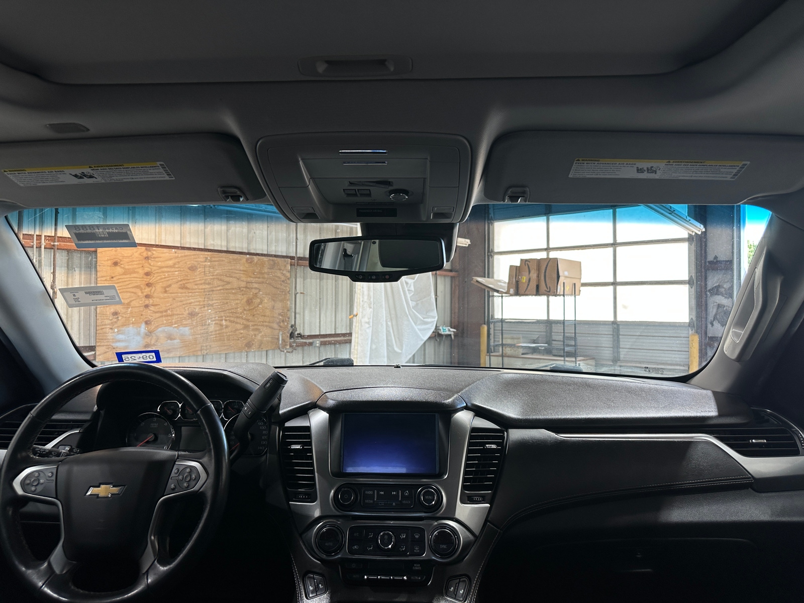 Thumbnail: 2019 Chevrolet Tahoe - 2