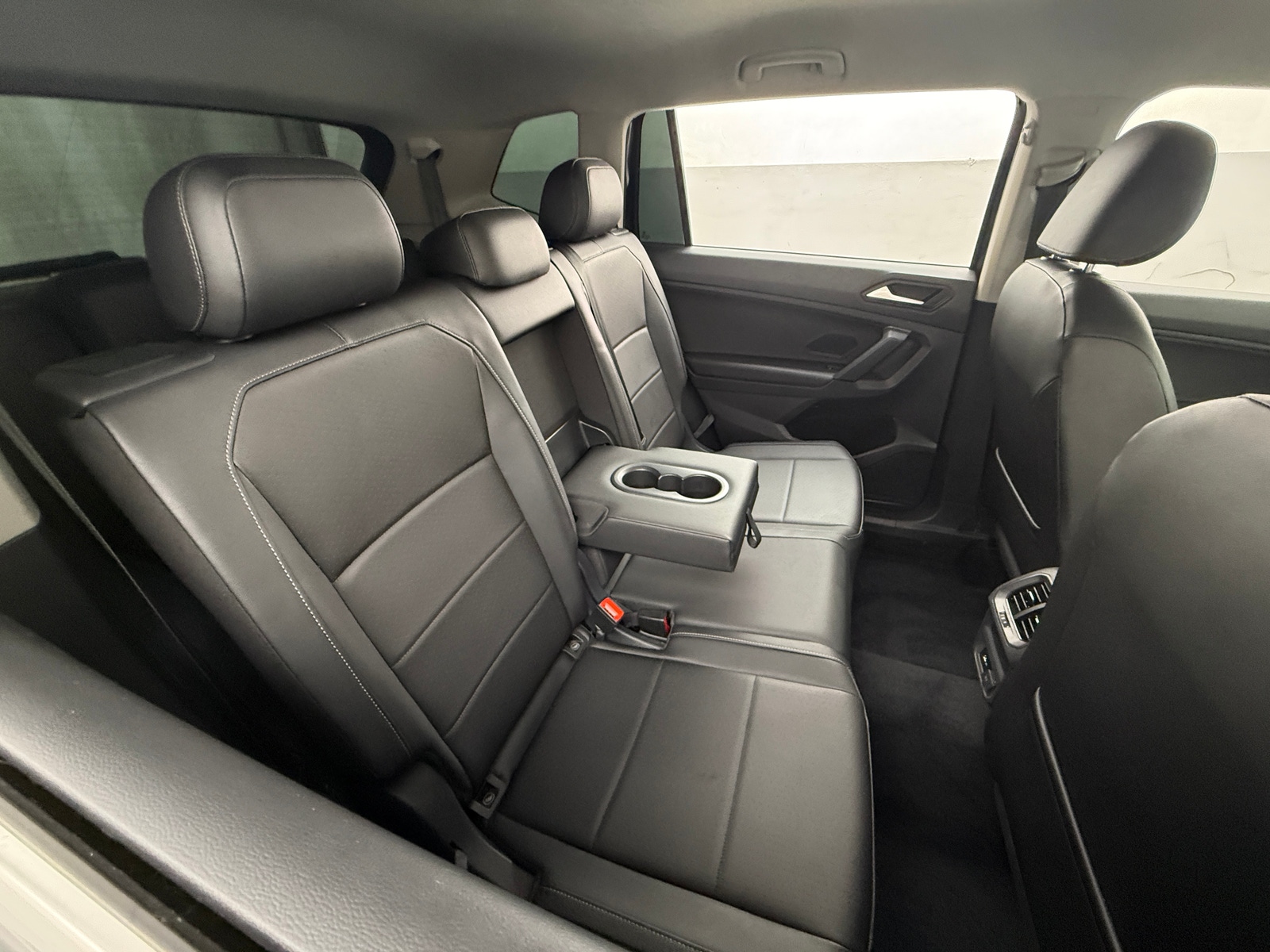 Thumbnail: 2019 Volkswagen Tiguan - 5