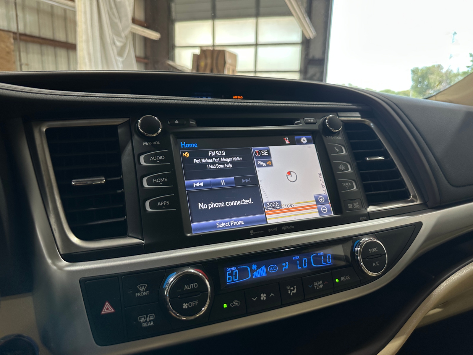 Thumbnail: 2018 Toyota Highlander - 3