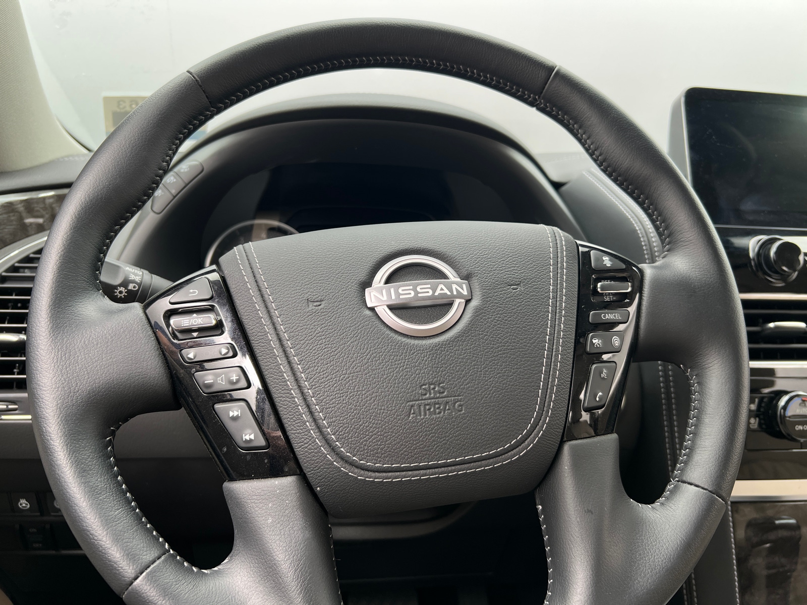 Thumbnail: 2024 Nissan Armada - 4