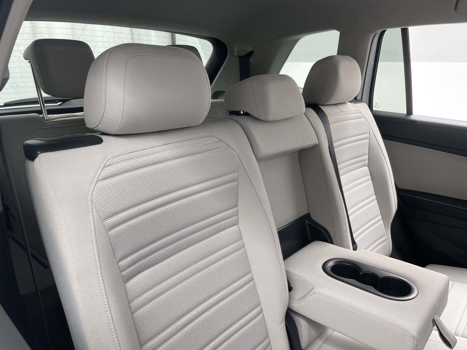 Thumbnail: 2023 Volkswagen Tiguan - 6