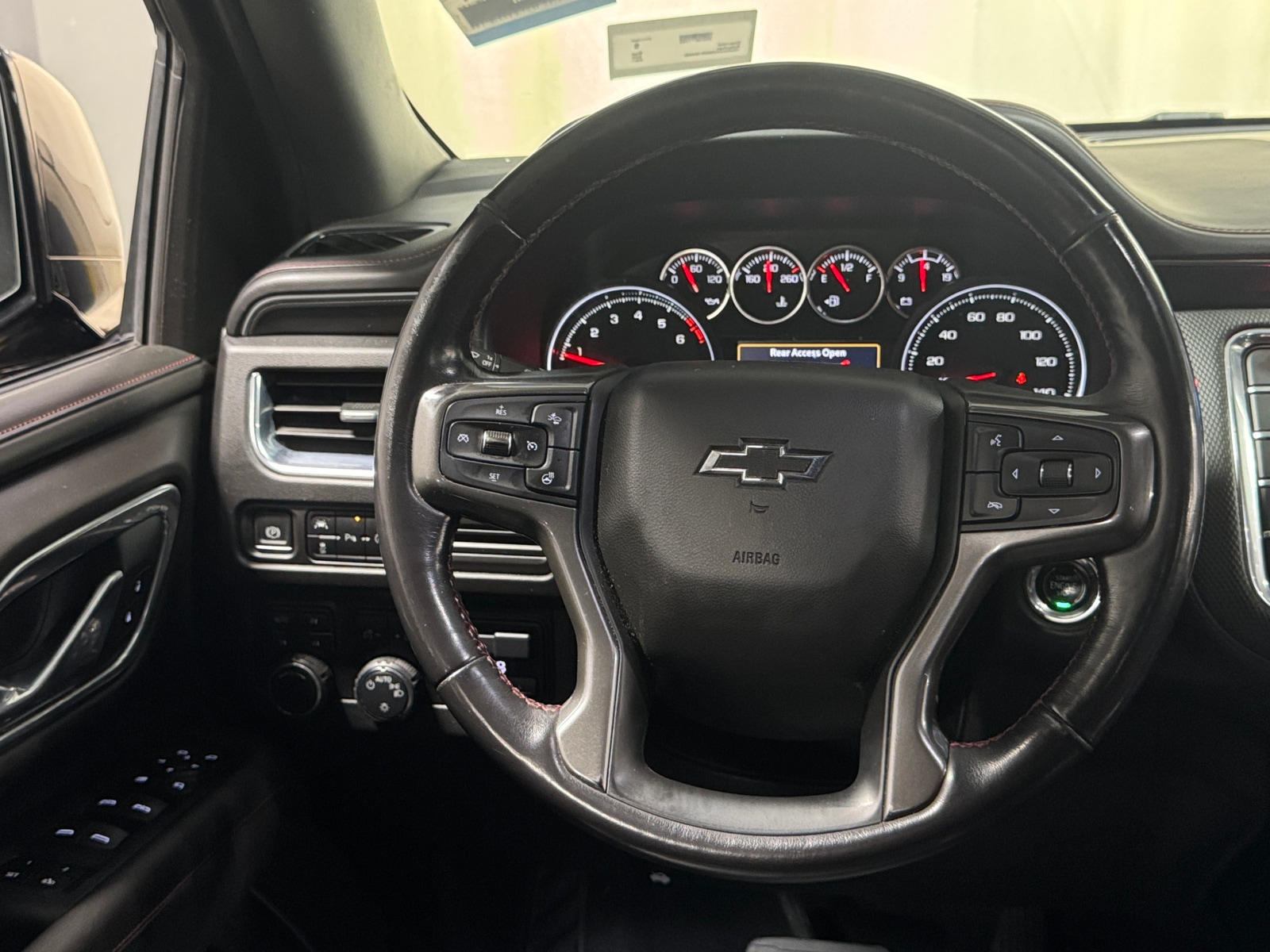 Thumbnail: 2021 Chevrolet Suburban - 4