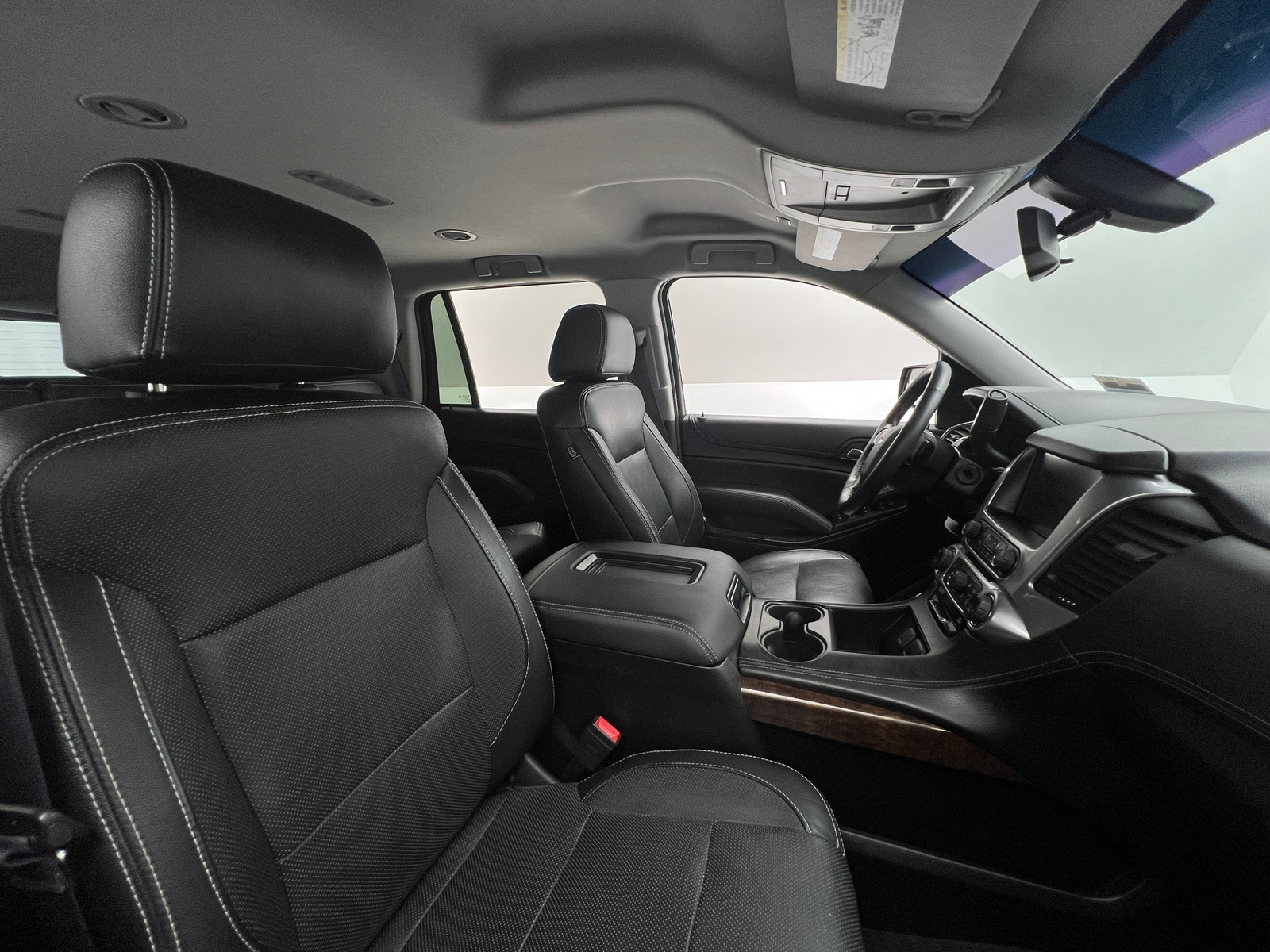 Thumbnail: 2017 Chevrolet Tahoe - 2