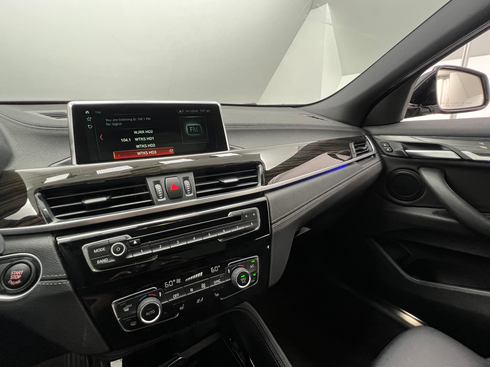 Thumbnail: 2018 BMW X2 - 3