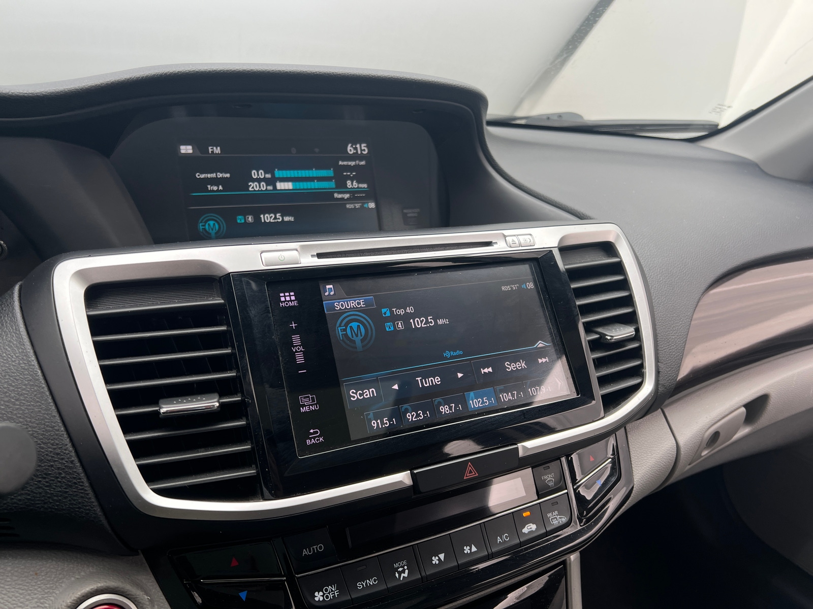 Thumbnail: 2017 Honda Accord - 4