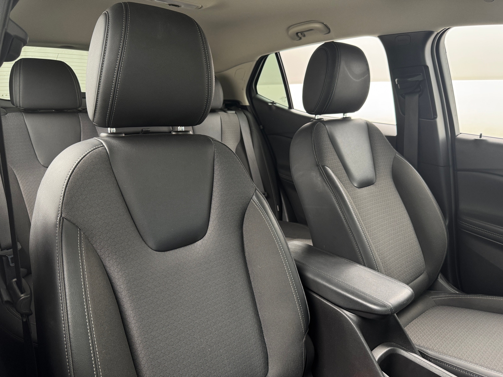Thumbnail: 2021 Buick Encore GX - 2