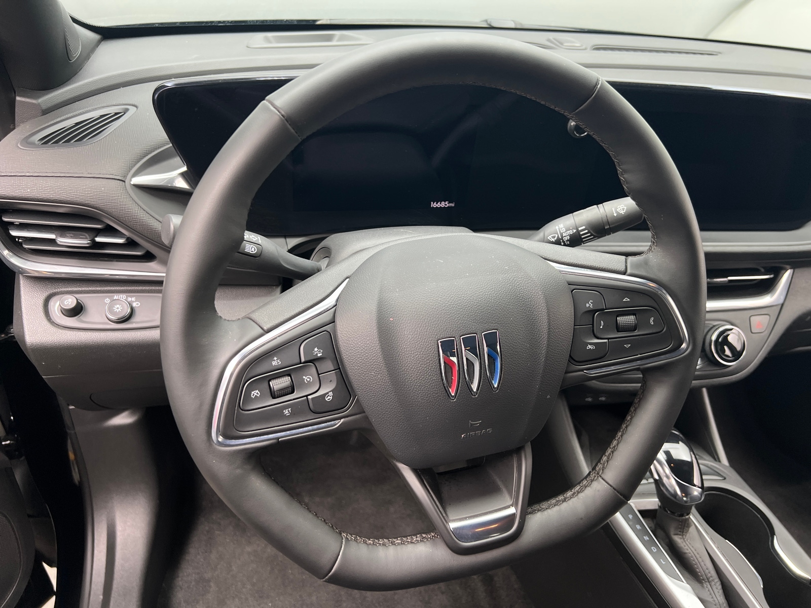 Thumbnail: 2024 Buick Envista - 5