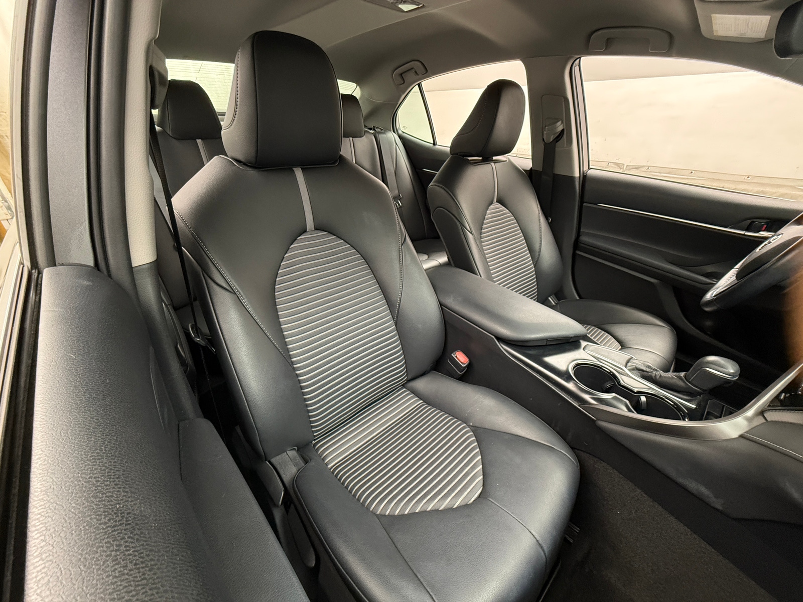 Thumbnail: 2019 Toyota Camry - 2