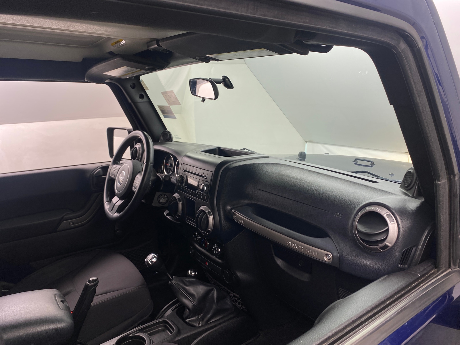 Thumbnail: 2013 Jeep Wrangler - 3