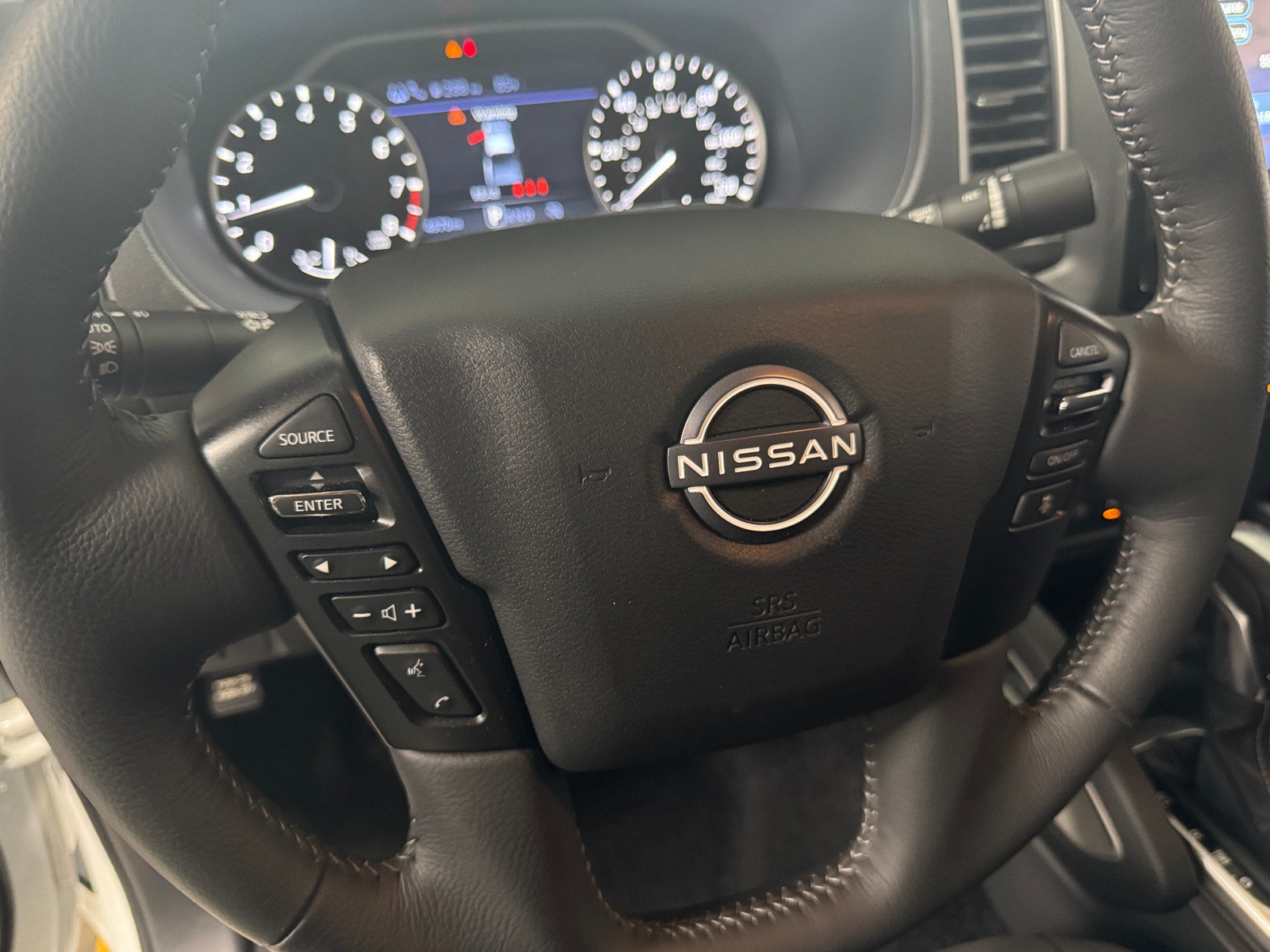 Thumbnail: 2024 Nissan Frontier - 5