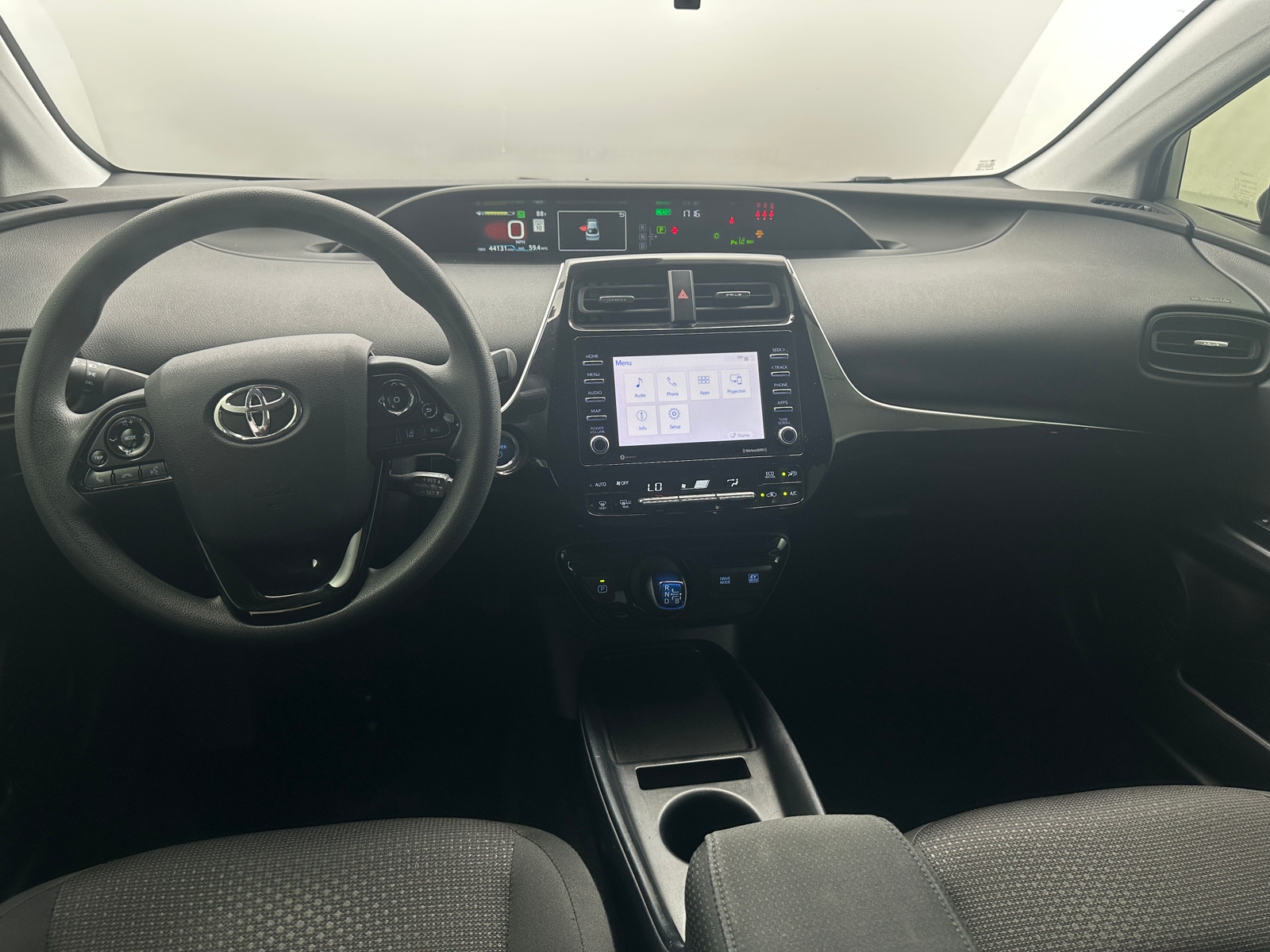 Thumbnail: 2022 Toyota Prius - 3