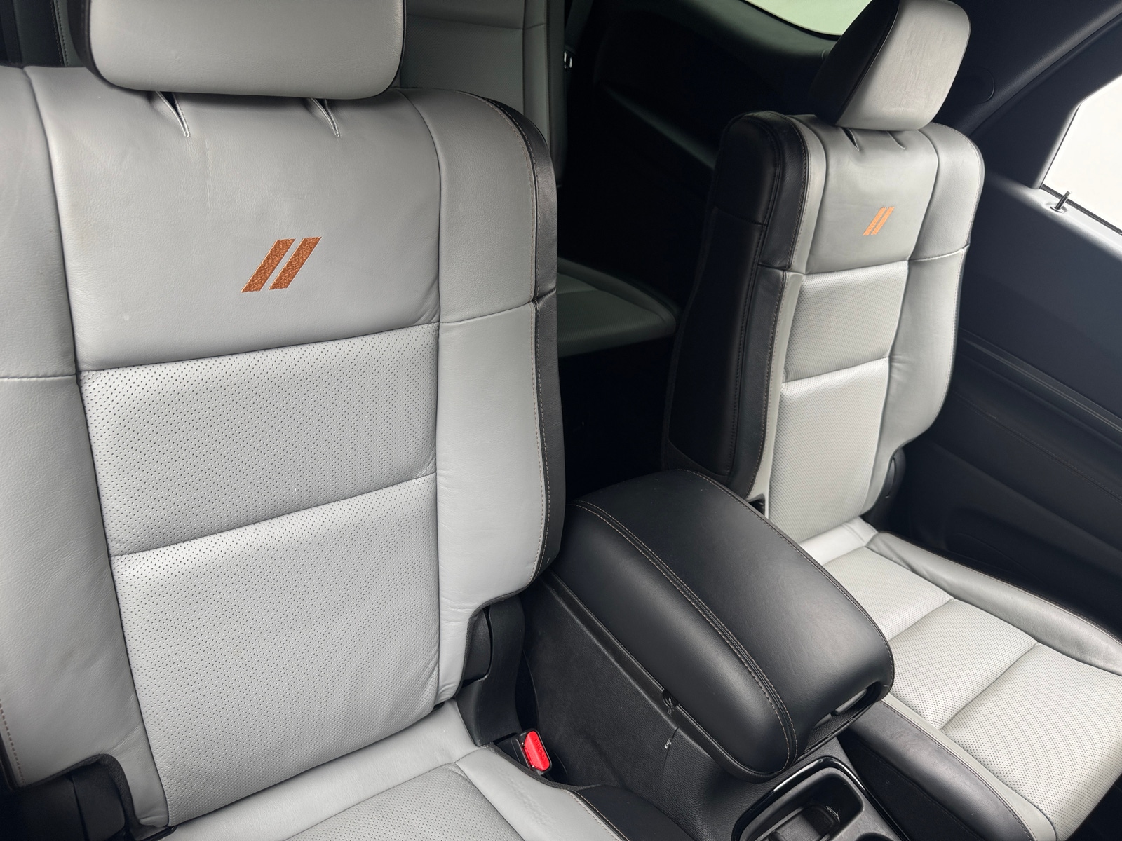 Thumbnail: 2022 Dodge Durango - 5