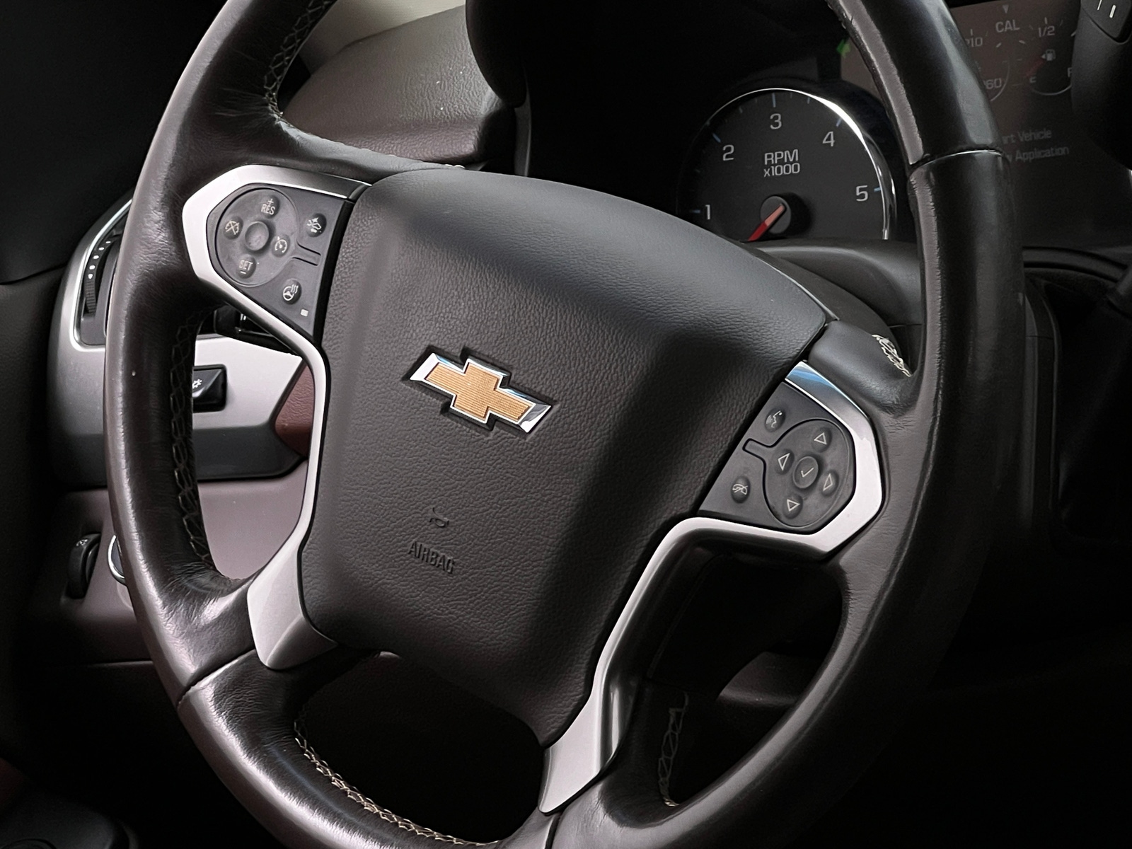 Thumbnail: 2018 Chevrolet Suburban - 4