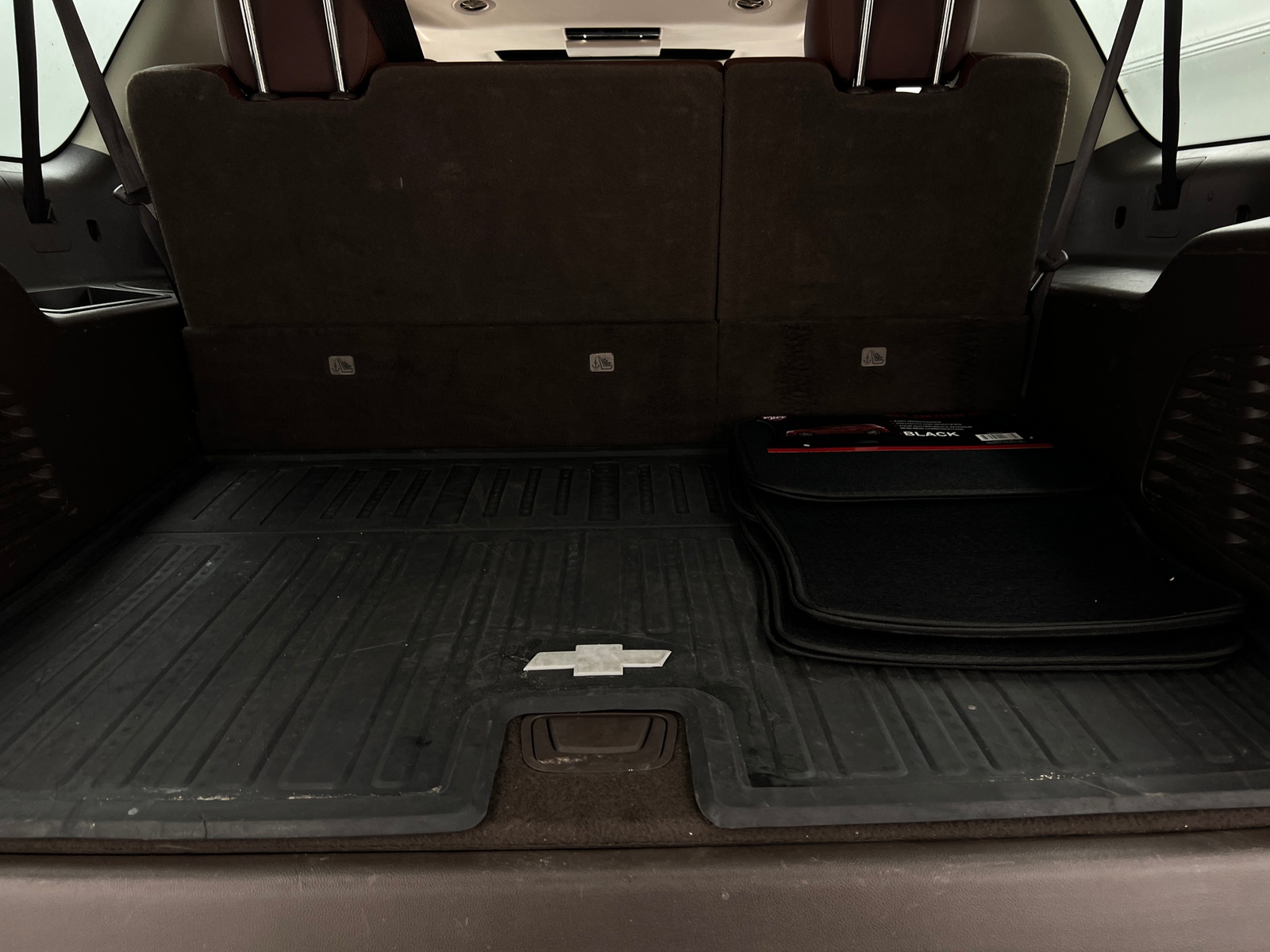 Thumbnail: 2018 Chevrolet Suburban - 6